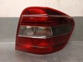 Replacement rear right tail light for Mercedes-Benz M-Class (W164) ML 280 CDI 4-Matic (164.120) OEM IAM reference A1648203964