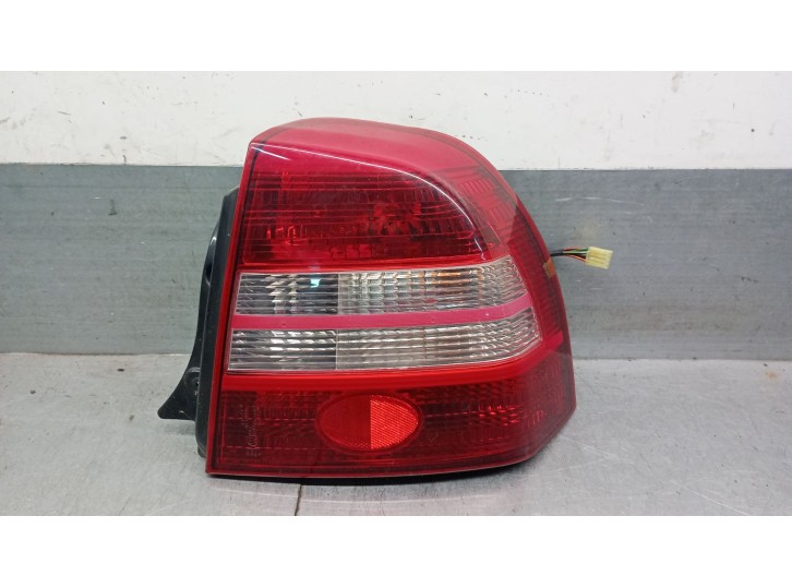 Replacement rear right light for Kia Shuma I (FB) 1.5 I 16V OEM IAM reference BF 