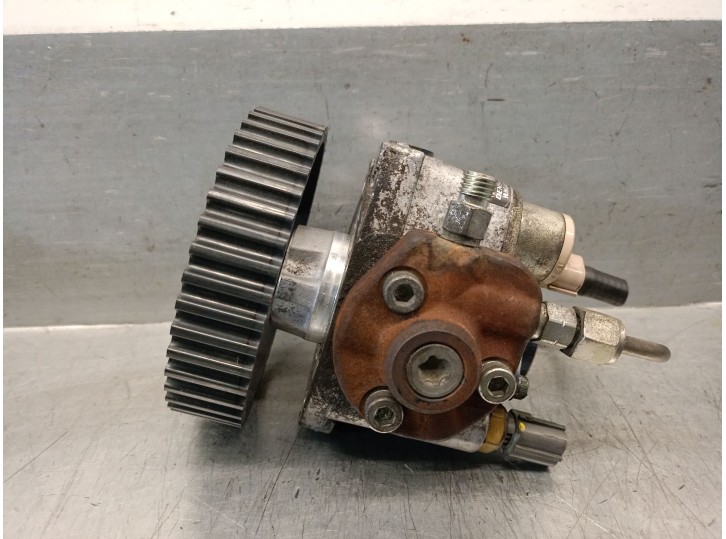 Recambio de bomba inyeccion para opel zafira b 1.7 16v cdti referencia OEM IAM 55586501 819252 HU2940000505 DENSO
