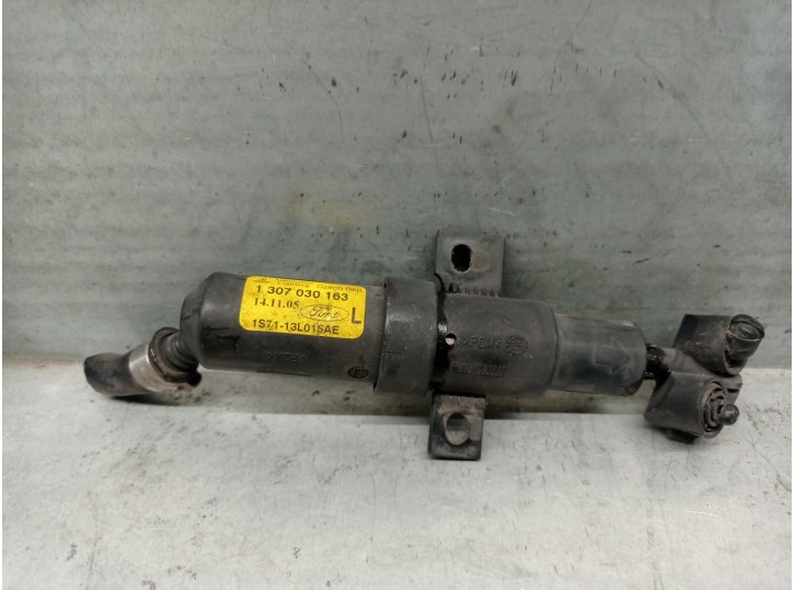 Recambio de limpia faros xenon para ford mondeo turnier (ge) 2.2 tdci referencia OEM IAM 1S7113LO15AE 1307030163