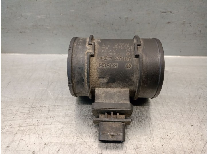 Recambio de caudalimetro para opel zafira b 1.7 16v cdti referencia OEM IAM 55561301 836651 0281002832 BOSCH