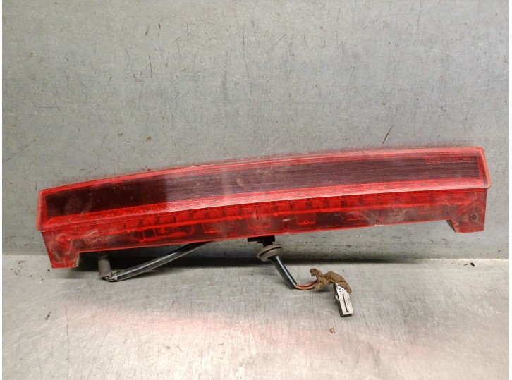 Recambio de luz central de freno para seat ibiza (6l1) 1.9 sdi referencia OEM IAM 6L6945097E 6L6945097E 