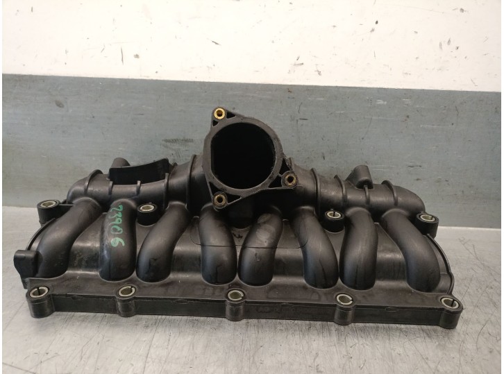 Recambio de colector admision para seat leon (1p1) 2.0 tdi referencia OEM IAM 03G129713AF 03G129713AF 