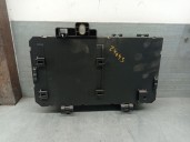 Recambio de caja reles / fusibles para opel zafira b 1.7 16v cdti referencia OEM IAM 13220831M  5DK00866953