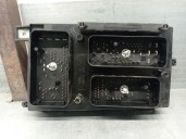 Recambio de caja reles / fusibles para opel zafira b 1.7 16v cdti referencia OEM IAM 13206748M  5DK00866848