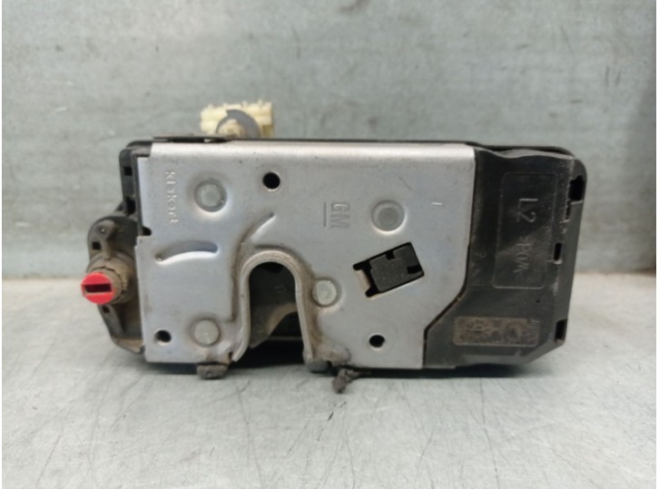 Recambio de cerradura puerta trasera izquierda para opel zafira b 1.7 16v cdti referencia OEM IAM 13210738 133231 