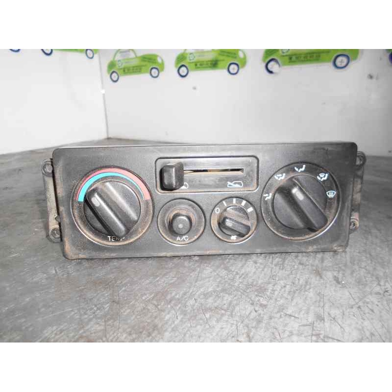 Recambio de mando calefaccion / aire acondicionado para opel monterey 3.0 dti cat referencia OEM IAM 5261804922  