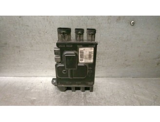 Recambio de caja reles / fusibles para renault megane iii grandtour (kz0/1) 1.6 16v (kz0u, kz1b, kz1u) referencia OEM IAM 243800