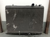 Recambio de radiador agua para peugeot 206 berlina 1.4 hdi referencia OEM IAM 9647510780 1330G1 874883W