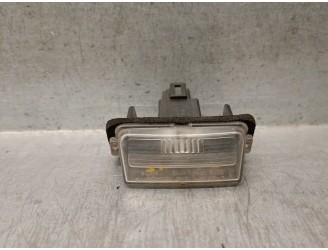 Recambio de piloto matricula para toyota avensis sedán (_t27_) 2.0 d-4d (wwt271_) referencia OEM IAM 812700D120 812700D120 