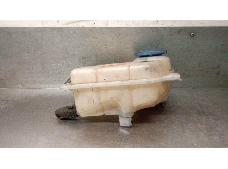 Recambio de deposito expansion para audi a4 berlina (8ec) 2.0 tdi referencia OEM IAM 8E0121403 8E0121403 