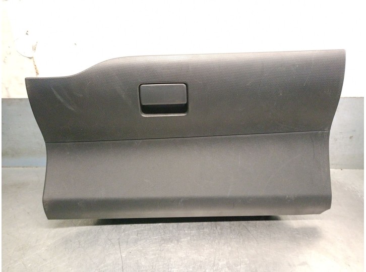 Recambio de guantera para toyota auris 1.6 16v cat referencia OEM IAM 5555202130 5504102230B0 