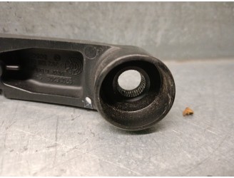 Recambio de guarnecido puerta delantera izquierda para toyota land cruiser (j15) 3.0 turbodiesel cat referencia OEM IAM 6762060S