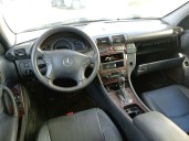 mercedes-benz clase c (w203) berlina del año 2000