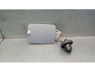 Recambio de tapa exterior combustible para fiat panda (169) 1.2 cat referencia OEM IAM 51773204 51773204 