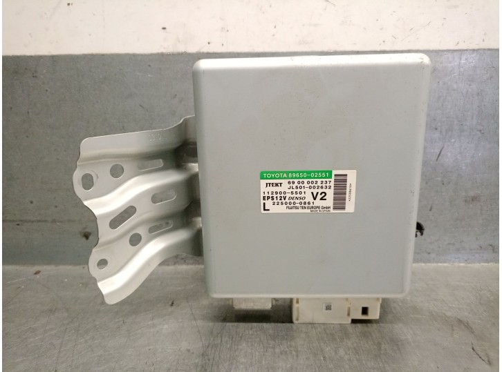 Recambio de modulo electronico para toyota auris 1.6 16v cat referencia OEM IAM 8965002551  6900002237 JTEKT