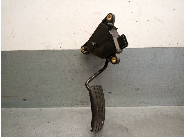 Recambio de potenciometro pedal para renault scenic ii 1.9 dci diesel referencia OEM IAM 8200159647 8200159647 