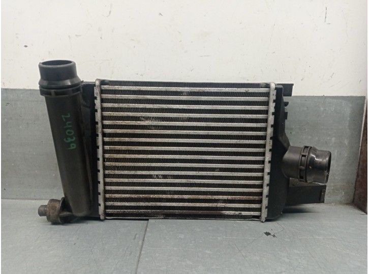 Recambio de intercooler para dacia lodgy 1.5 dci diesel fap cat referencia OEM IAM 144965154R 144965154R 