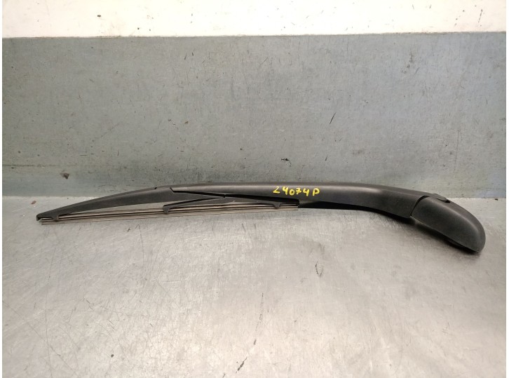 Recambio de brazo limpia trasero para toyota auris 1.6 16v cat referencia OEM IAM 8524102040 8524102040 