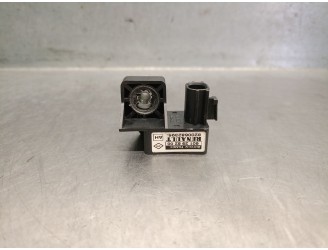 Recambio de sensor airbag para renault scenic ii 1.9 dci diesel referencia OEM IAM 8200682396  601298200 AUTOLIV
