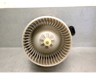 Recambio de motor calefaccion para toyota auris 1.6 16v cat referencia OEM IAM 2727008105 8710302150 