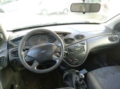 ford focus turnier (cak) del año 2001
