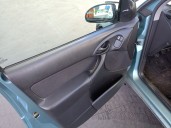 ford focus turnier (cak) del año 2001