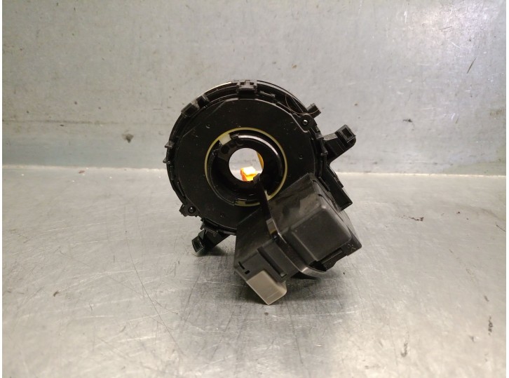 Recambio de anillo airbag para toyota auris 1.6 16v cat referencia OEM IAM 8924502040 8924502040 