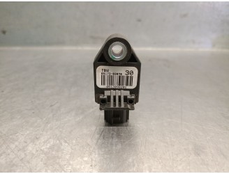 Recambio de sensor airbag para toyota auris 1.6 16v cat referencia OEM IAM 8917302070  TRW