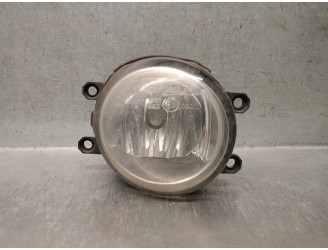 Recambio de faro antiniebla derecho para toyota avensis sedán (_t27_) 2.0 d-4d (wwt271_) referencia OEM IAM 812100W050 812100W05