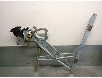 Recambio de elevalunas delantero derecho para toyota auris 1.6 16v cat referencia OEM IAM 8570102010 6981002310 961920101 DENSO