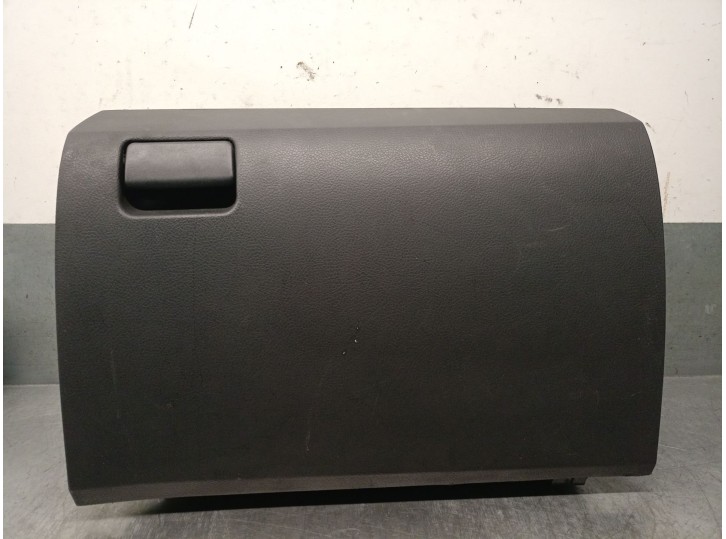 Recambio de guantera para toyota avensis sedán (_t27_) 2.0 d-4d (wwt271_) referencia OEM IAM 5555005120C0 5555005120C0 