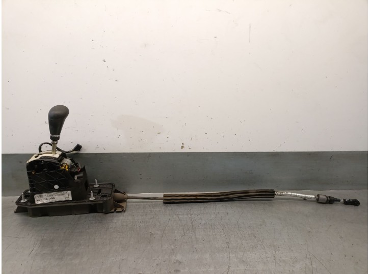 Recambio de palanca cambio para seat leon (1p1) 2.0 tdi referencia OEM IAM 1K1713025AA 1K1713025AA 