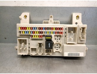 Recambio de caja reles / fusibles para ford focus berlina (cap) 1.6 16v cat referencia OEM IAM 4M5T14A073DD 