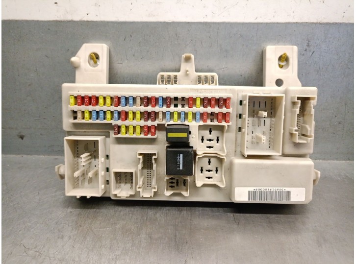 Recambio de caja reles / fusibles para ford focus berlina (cap) 1.6 16v cat referencia OEM IAM 4M5T14A073DD 