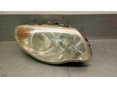 Replacement right headlight for Chrysler Voyager (RG) CRD CAT OEM IAM reference 4857830AC 4857830AC 