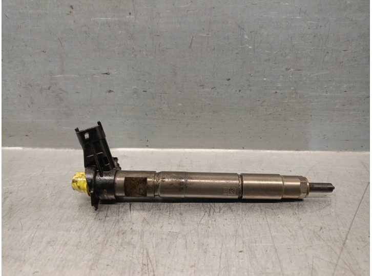 Recambio de inyector para chrysler grand voyager v (rt) 2.8 crd referencia OEM IAM 15062058F  0445115067 BOSCH