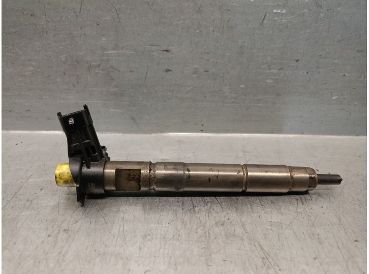 Recambio de inyector para chrysler grand voyager v (rt) 2.8 crd referencia OEM IAM 15062058F  0445115067 BOSCH