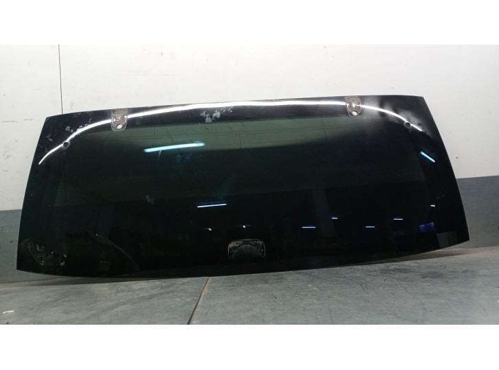 Recambio de luna trasera para chevrolet captiva 2.0 diesel cat referencia OEM IAM 96892720 96892720 