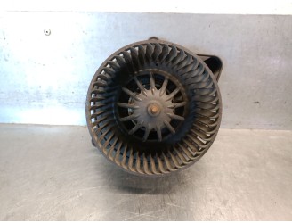 Recambio de motor calefaccion para fiat idea (135) 1.3 jtd cat referencia OEM IAM 77362776 77362776 DENSO