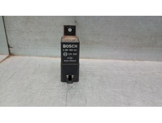 Recambio de caja precalentamiento para chevrolet captiva 2.0 diesel cat referencia OEM IAM 96440063  0281003041 BOSCH