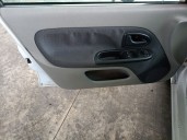 renault clio ii fase ii (b/cb0) del año 2004