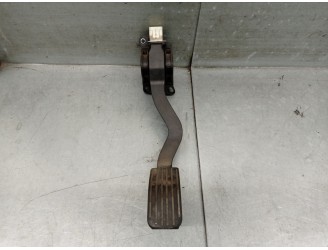 Replacement accelerator pedal potentiometer for Citroën C2 1.4 OEM IAM reference 9646702180 0280752251