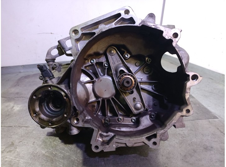 Recambio de caja cambios para seat ibiza (6l1) 1.9 sdi referencia OEM IAM GKR 02T300052RX 480713