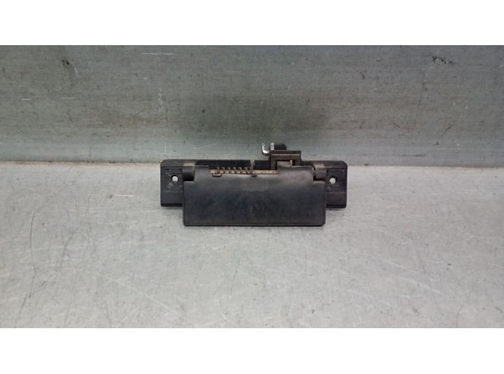 Recambio de maneta exterior porton para chrysler voyager (rg) crd cat referencia OEM IAM 96624625  