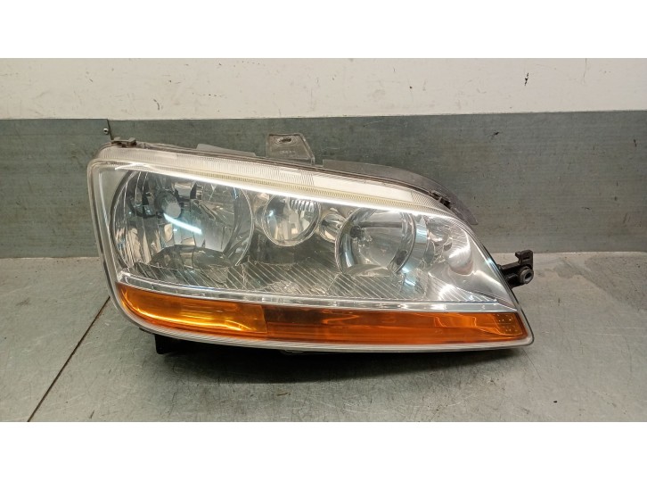 Replacement right headlight for Fiat Idea (135) 1.3 JTD CAT OEM IAM reference 51747604 51747604 