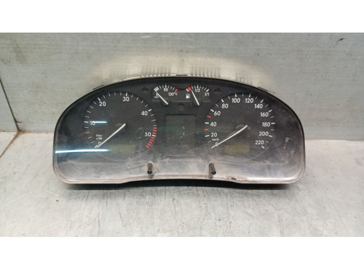 Recambio de cuadro instrumentos para volkswagen passat berlina (3b2) 1.9 tdi referencia OEM IAM 3B0919860X 3B0919860X 