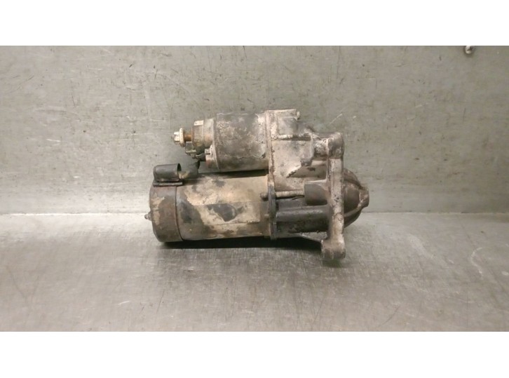 Replacement starter motor for Renault Kangoo (F/KC0) 1.9 dTi diesel OEM IAM reference 7701499601 7701499601 