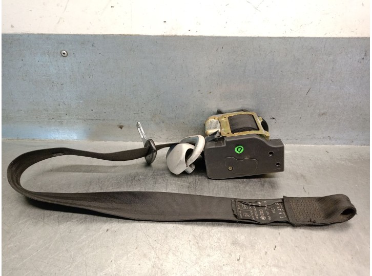 Recambio de cinturon seguridad delantero derecho para volkswagen polo berlina (6n2) 1.4 referencia OEM IAM 6N3857706D 6N3857706D