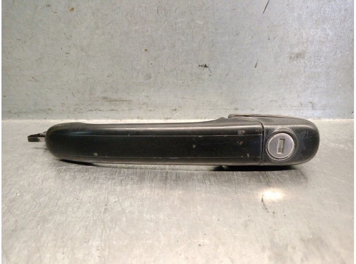 Recambio de maneta exterior delantera derecha para volkswagen polo berlina (6n2) 1.4 referencia OEM IAM 6N0837207B 6N0837207B 